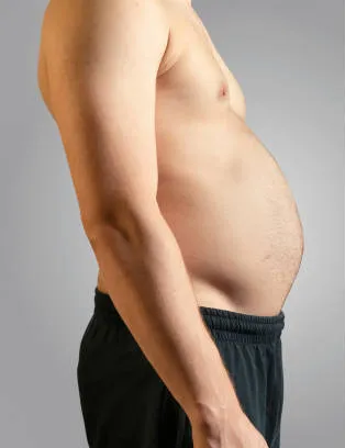 cavitation de l'estomac avant et après