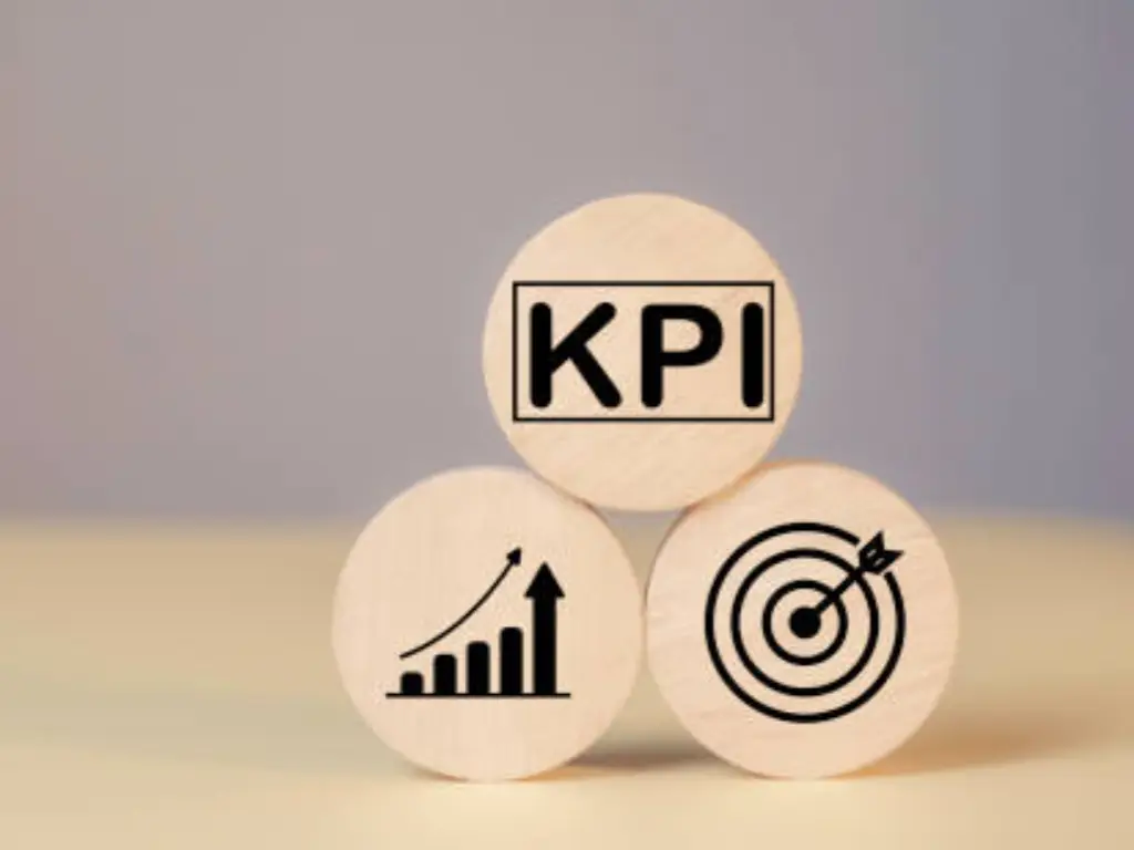 marketing plan for aesthetic clinic