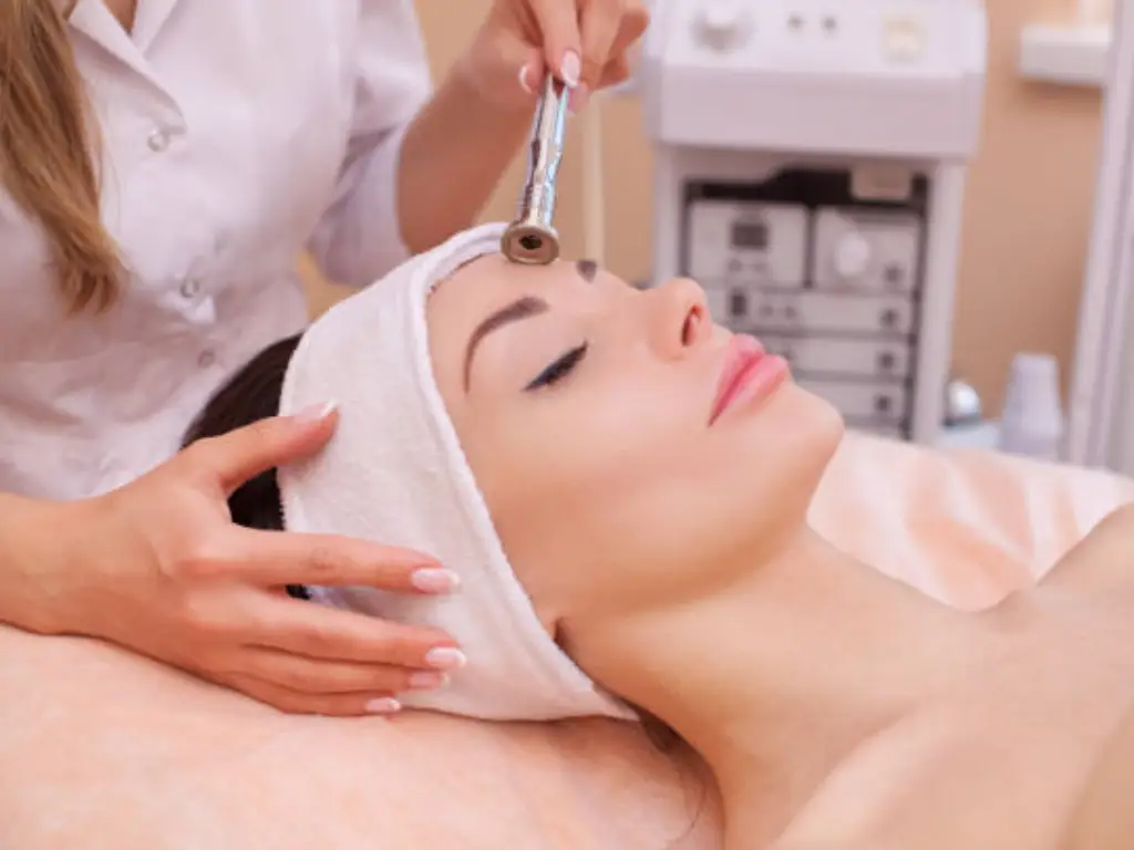 types of facial machines