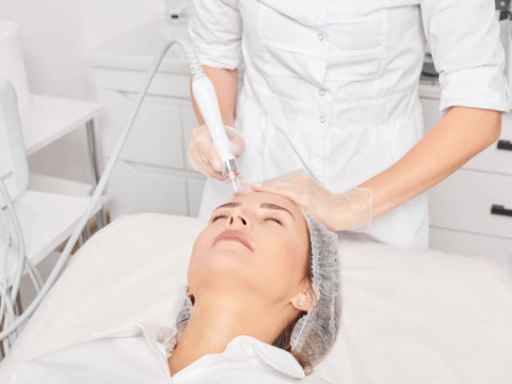 is hydrafacial de moeite waard